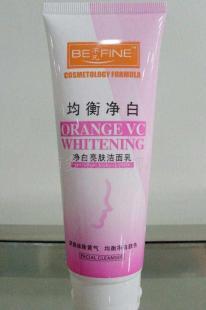 批發(fā)“不凡”凈白亮膚潔面乳 均衡凈白，打造清透美肌